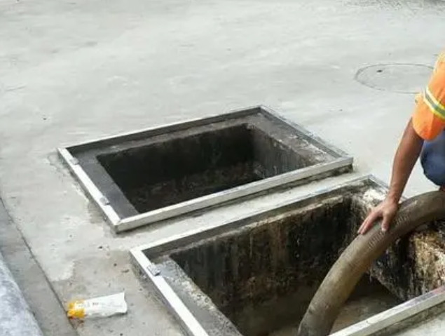 大丰镇化粪池清理